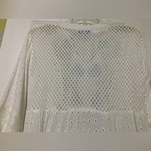 White XS blue island Crochet Tiered Eyelet Lace Embroidery Dress Cover Up Resort - Picture 12 of 13